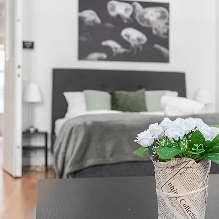 Modern 2Br Apt. Perfect For Long And Short Stays Viena Exterior foto