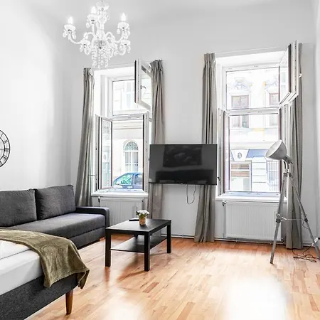 Modern 2Br Apt. Perfect For Long And Short Stays Viena Exterior foto